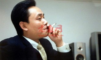 不认命的黄光裕、被抛弃的向海龙，能让国美再次伟大么？